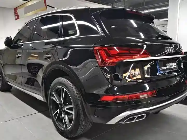 Audi Q5L 2022 — фото 3