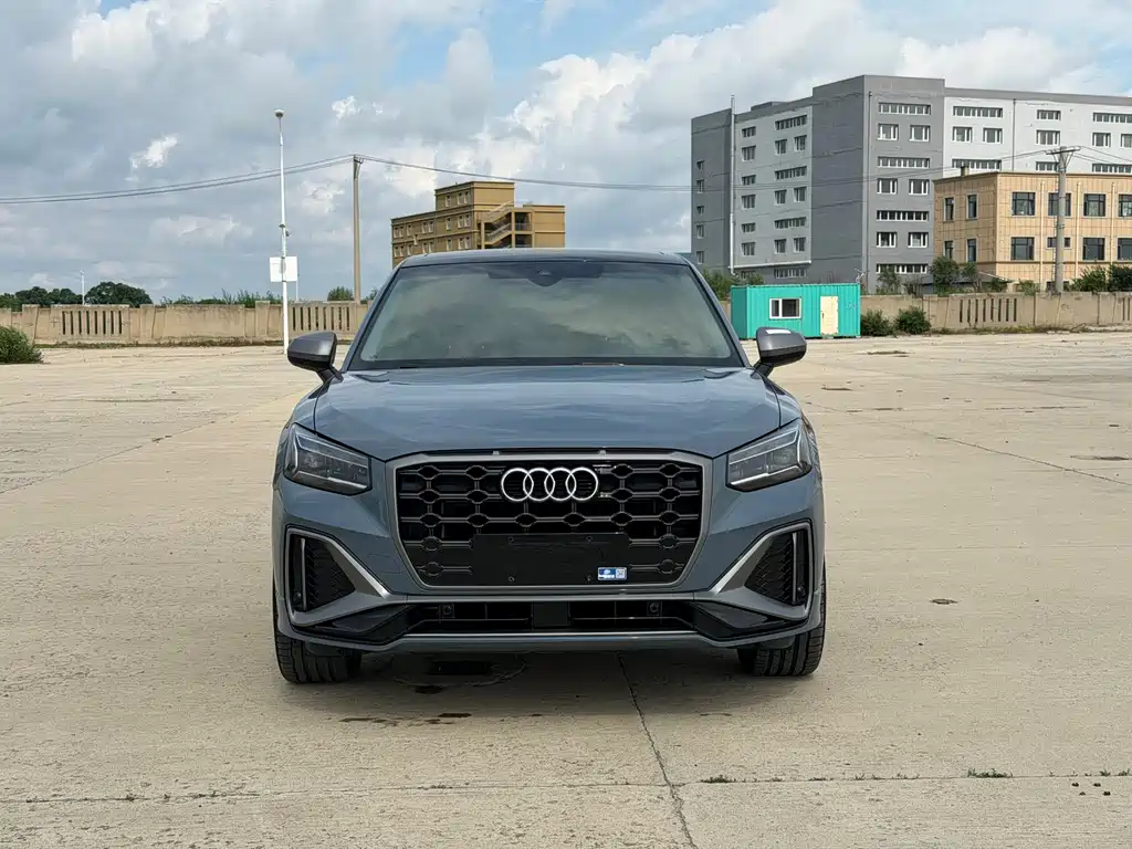 Audi Q2L 2022