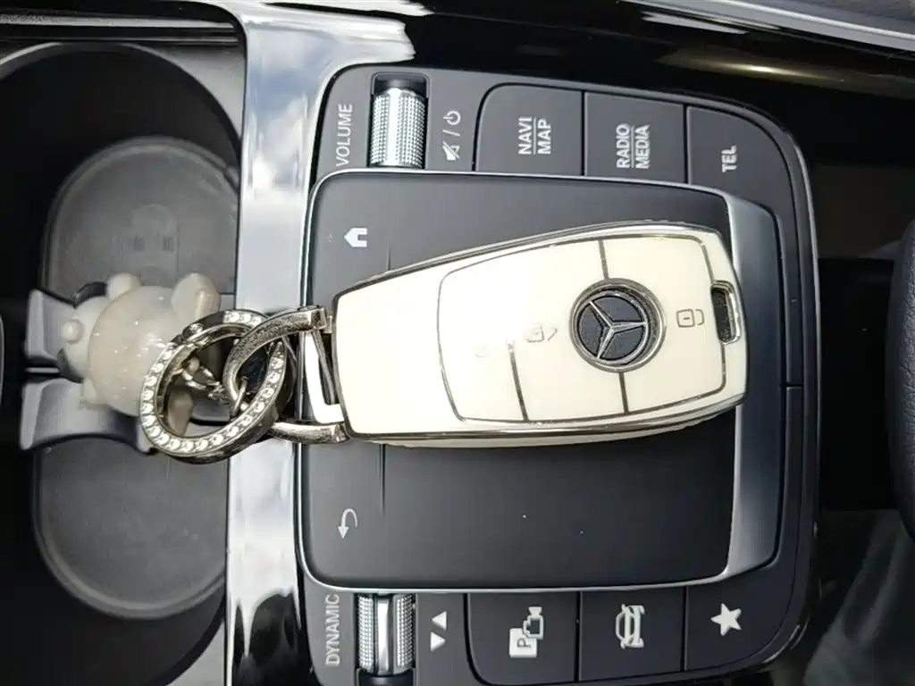 Mercedes-Benz GLA 2023 — фото 9