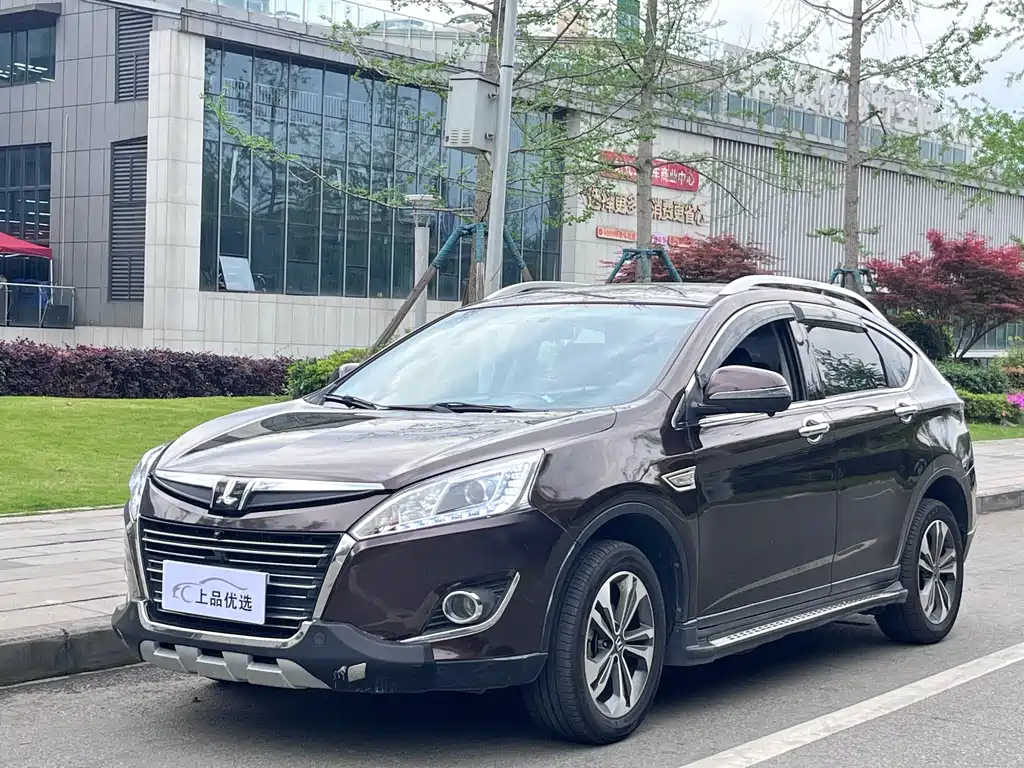 Luxgen U6 2016