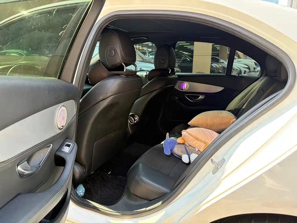 Mercedes-Benz C-Class 2018