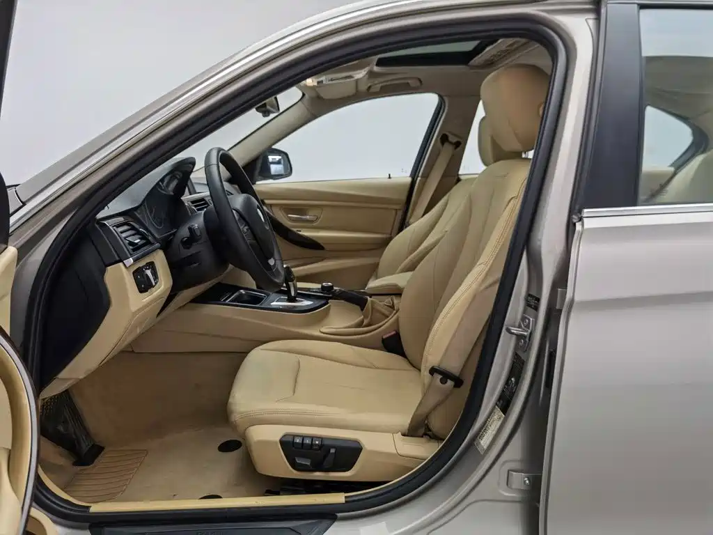 BMW 3 Series 2013 — фото 10