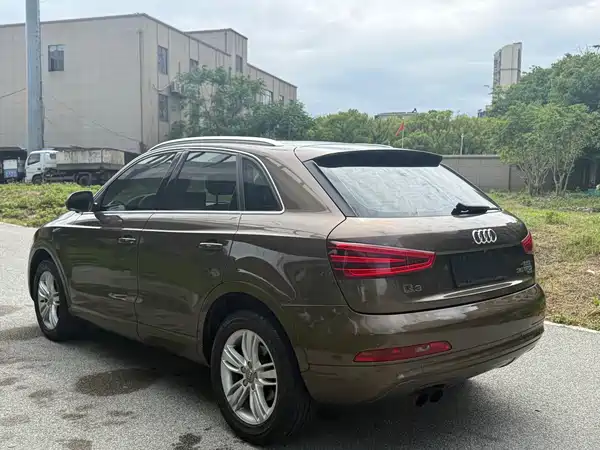 Audi Q3 2015