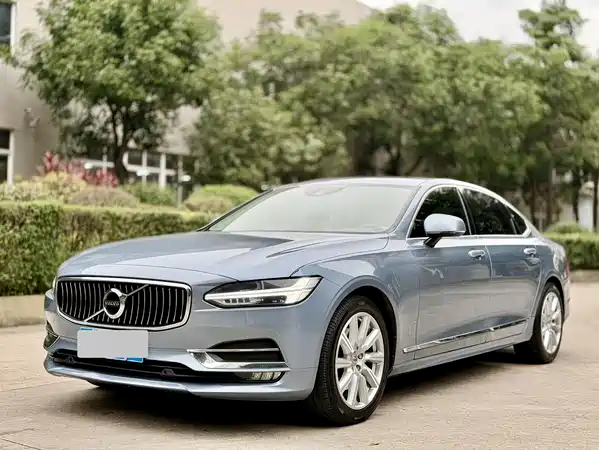 Volvo S90 2019