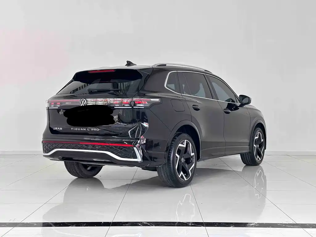 Volkswagen Tiguan L 2025