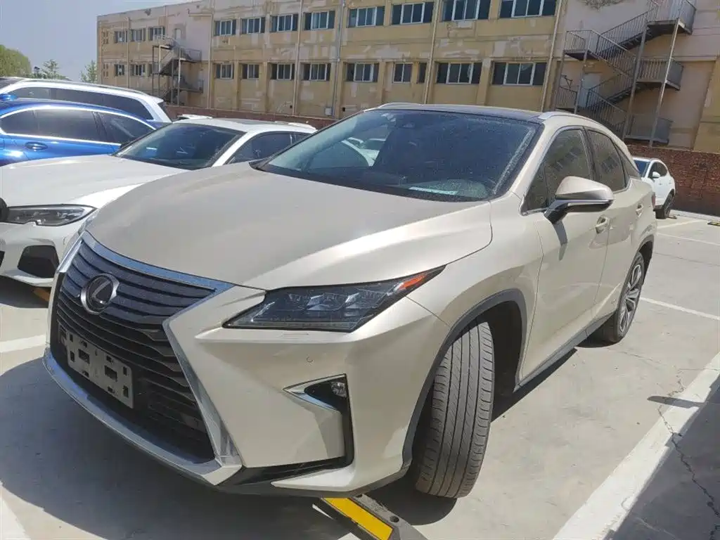 Lexus RX 2017 — фото 1
