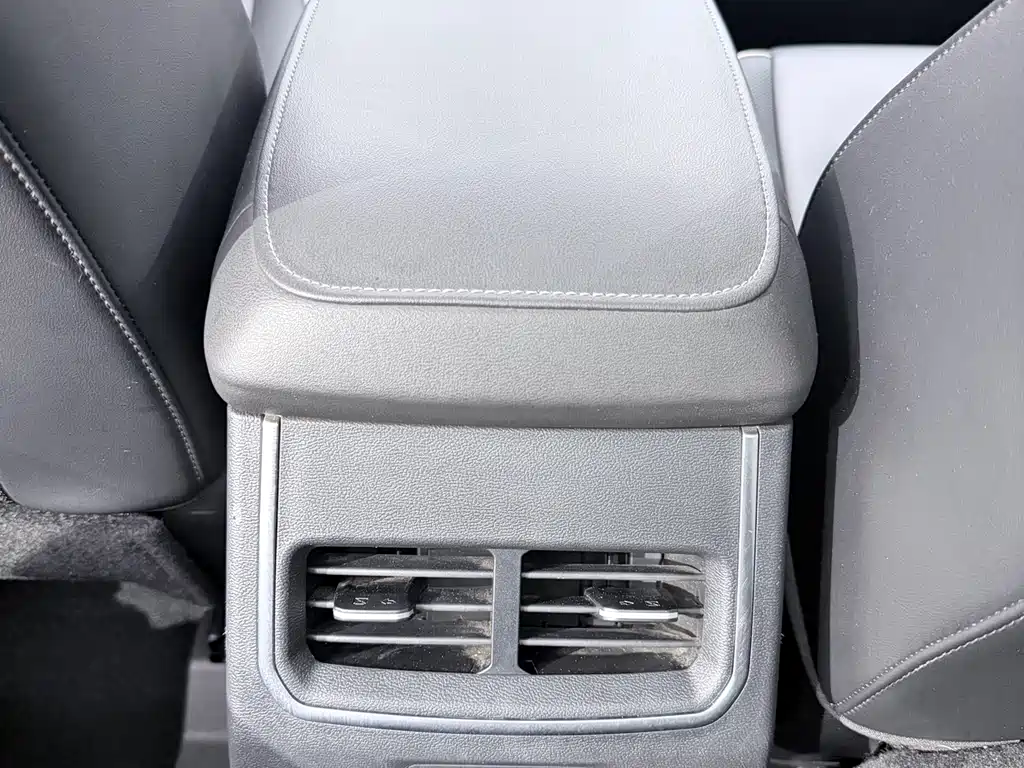 Haval H6 2023 — фото 15