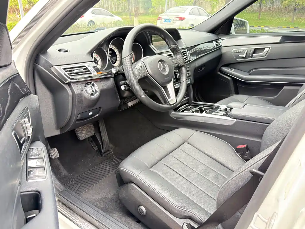 Mercedes-Benz E-Class 2014