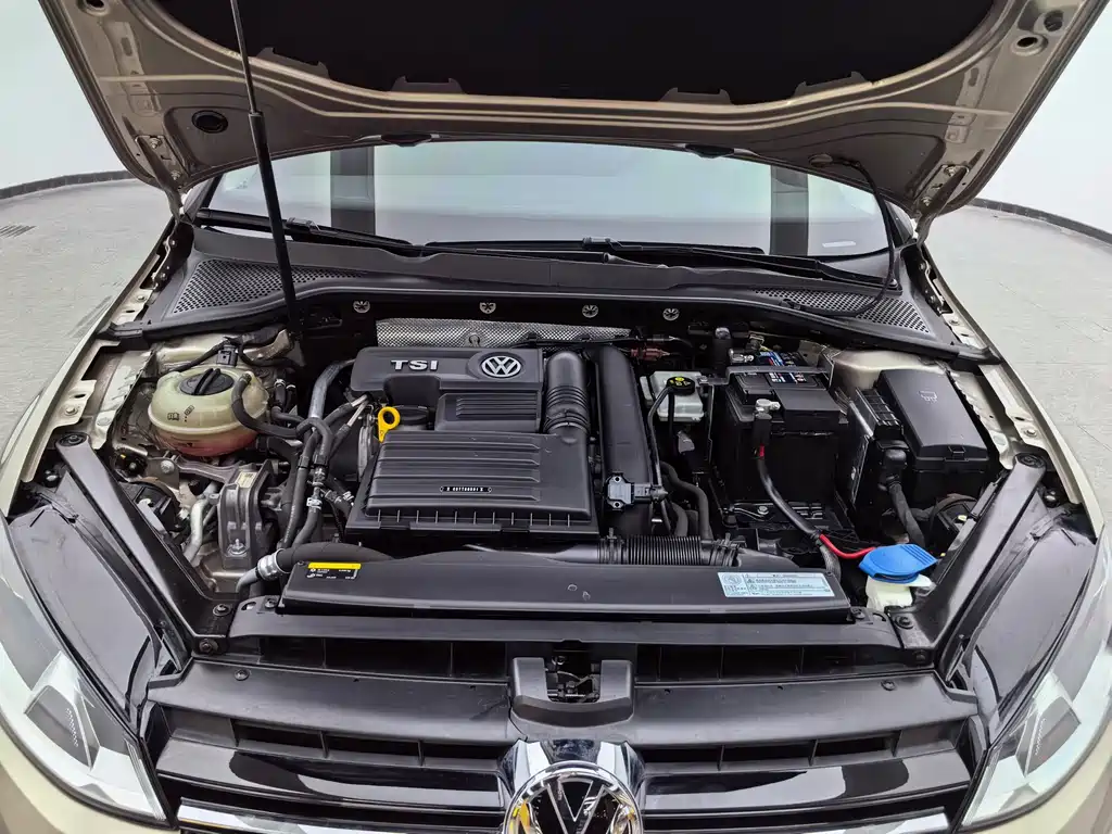 Volkswagen Golf 2016