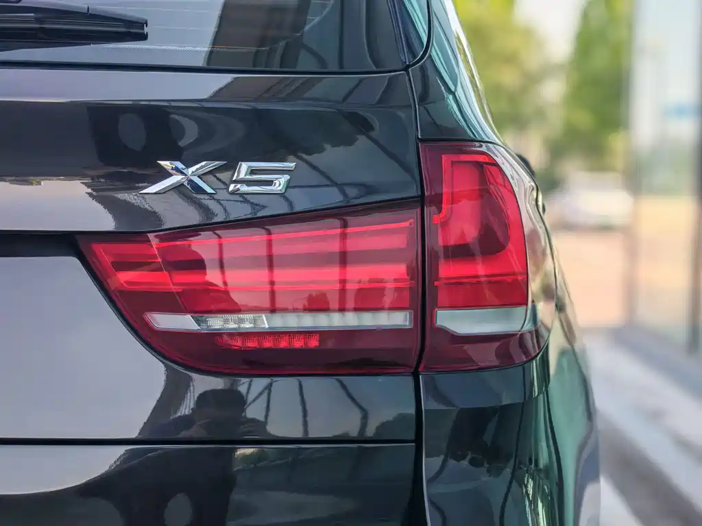 BMW X5 2017 — фото 11