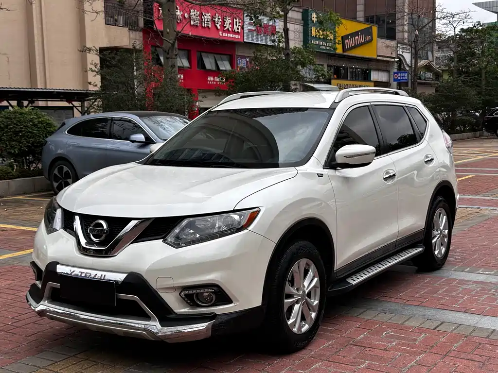 Nissan X-Trail 2017 — фото 2