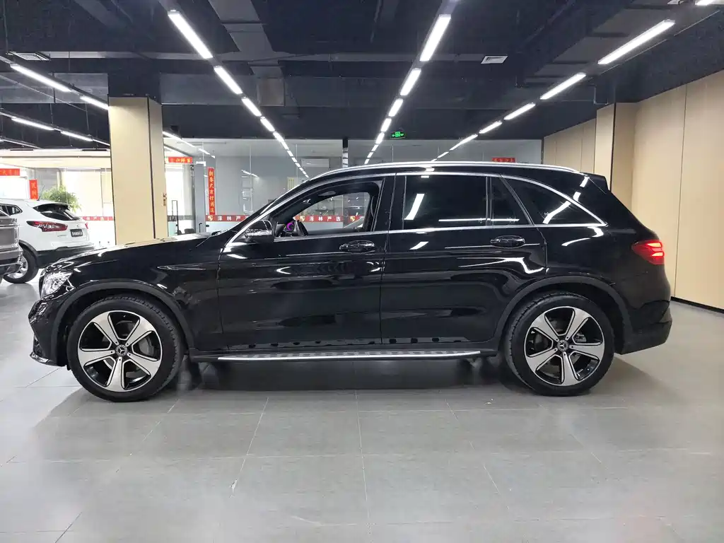 Mercedes-Benz GLC 2019 — фото 11