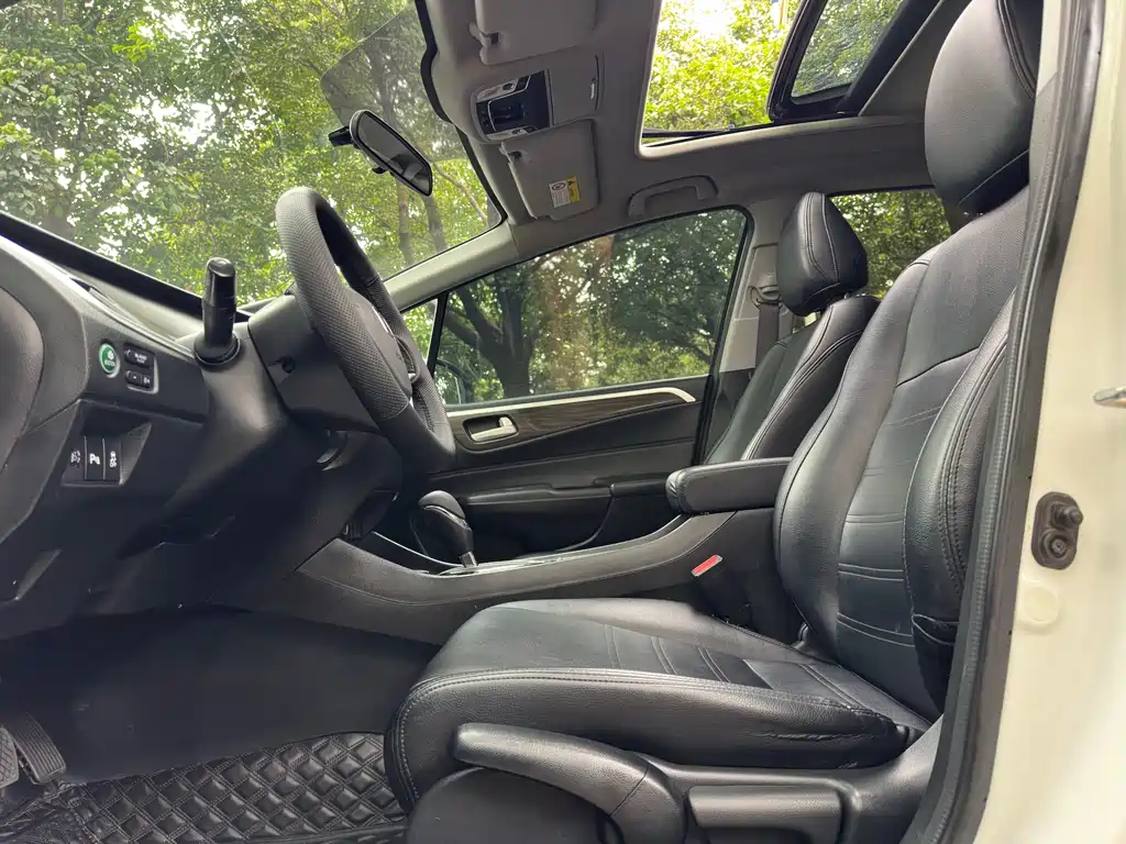Honda Jade 2019 — фото 18