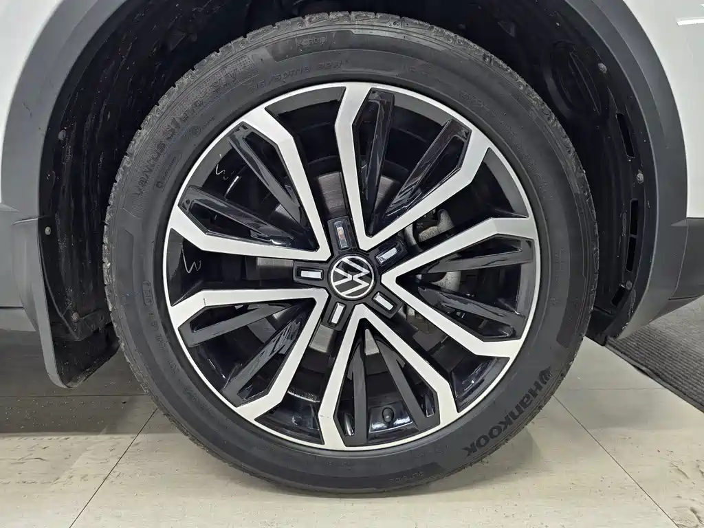 Volkswagen T-Roc 2021 — фото 12
