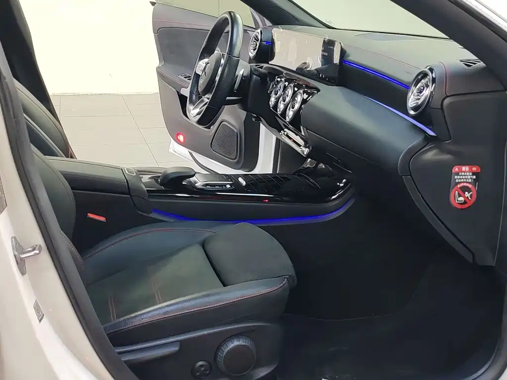 Mercedes-Benz CLA 2021 — фото 10