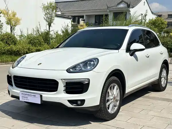 Porsche Cayenne 2015