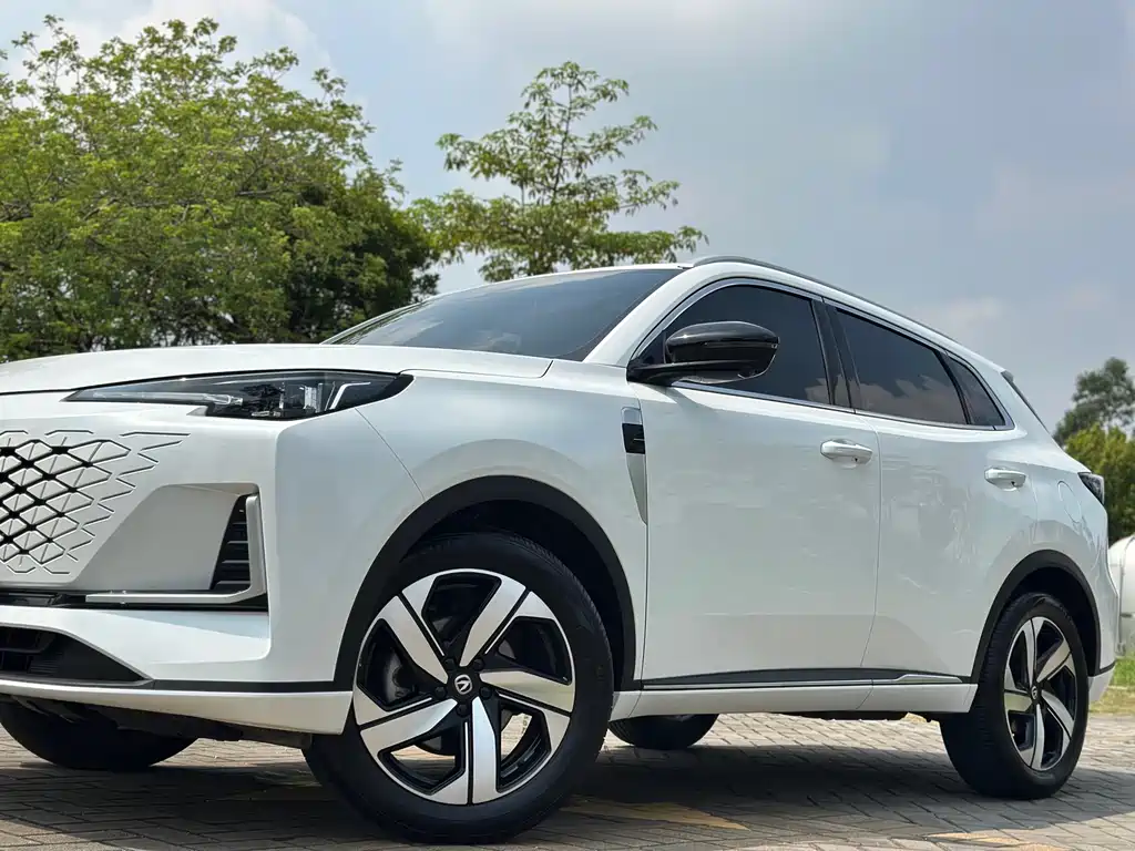 Changan CS55PLUS 2024 — фото 6