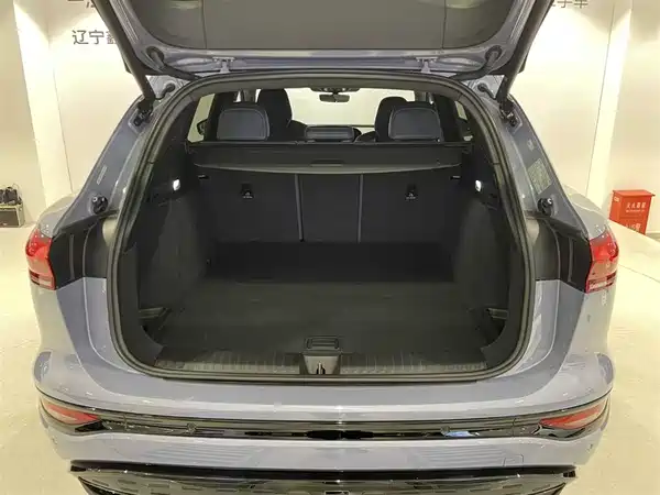 Audi Q6L E-Tron 2025