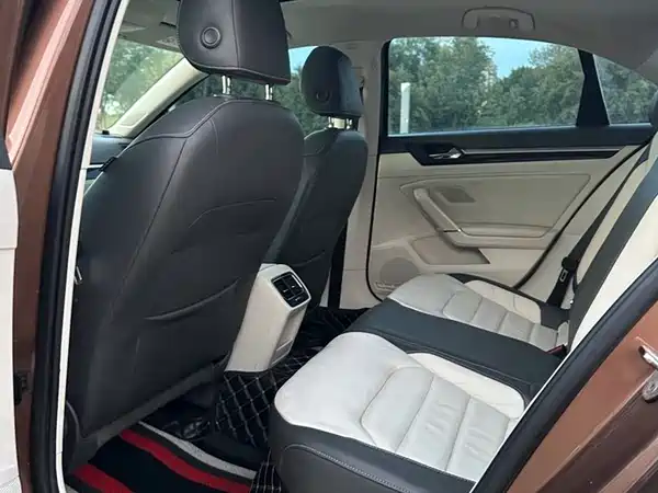 Volkswagen Lamando 2015