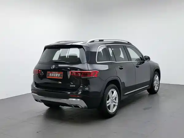 Mercedes-Benz GLB 2022