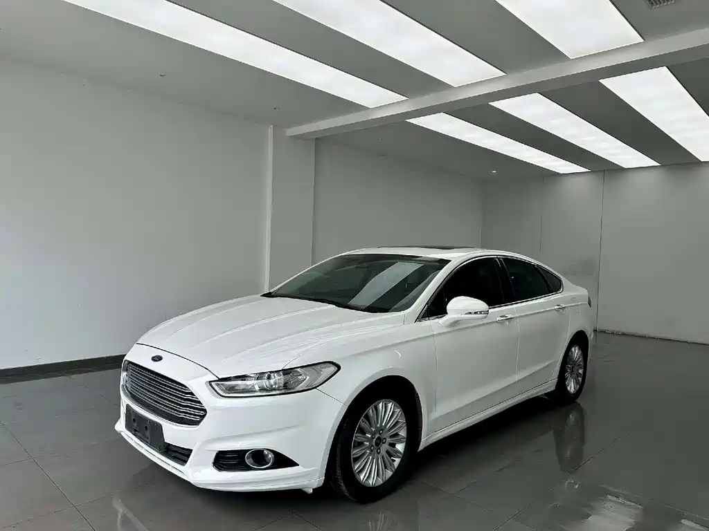 Ford Mondeo 2016 — фото 1