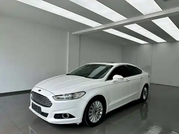 Ford Mondeo 2013