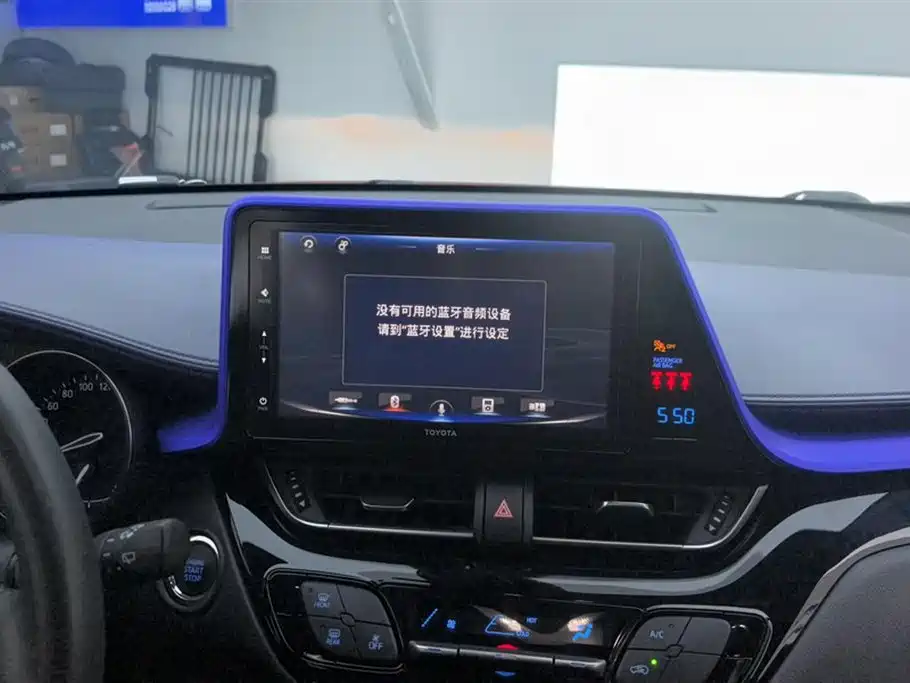 Toyota IZOA 2019 — фото 13