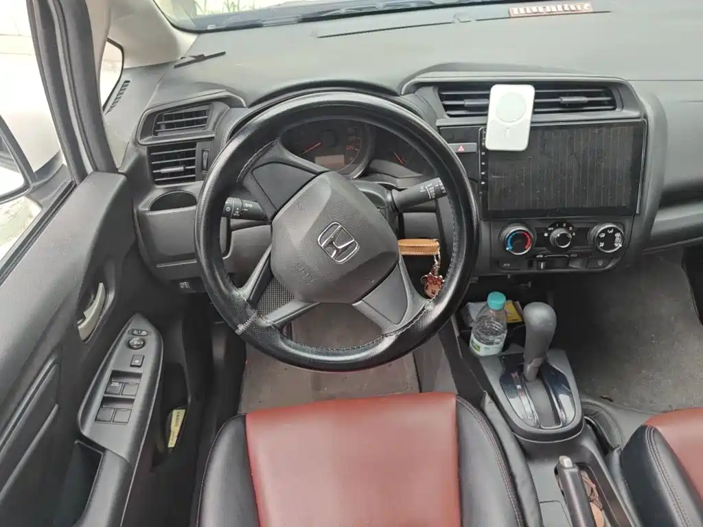 Honda Fit 2019 — фото 3