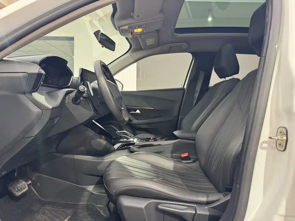 Peugeot 2008 2022