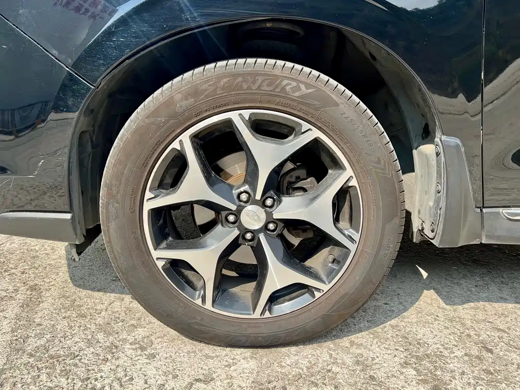 Subaru Forester 2016 — фото 16
