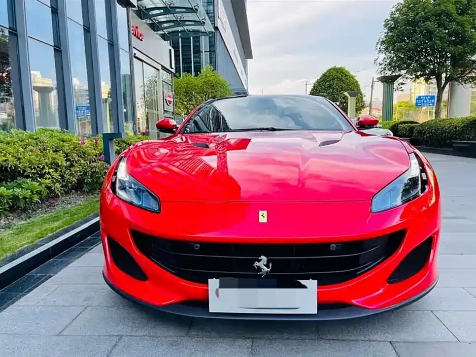 Ferrari Portofino 2019 — фото 2