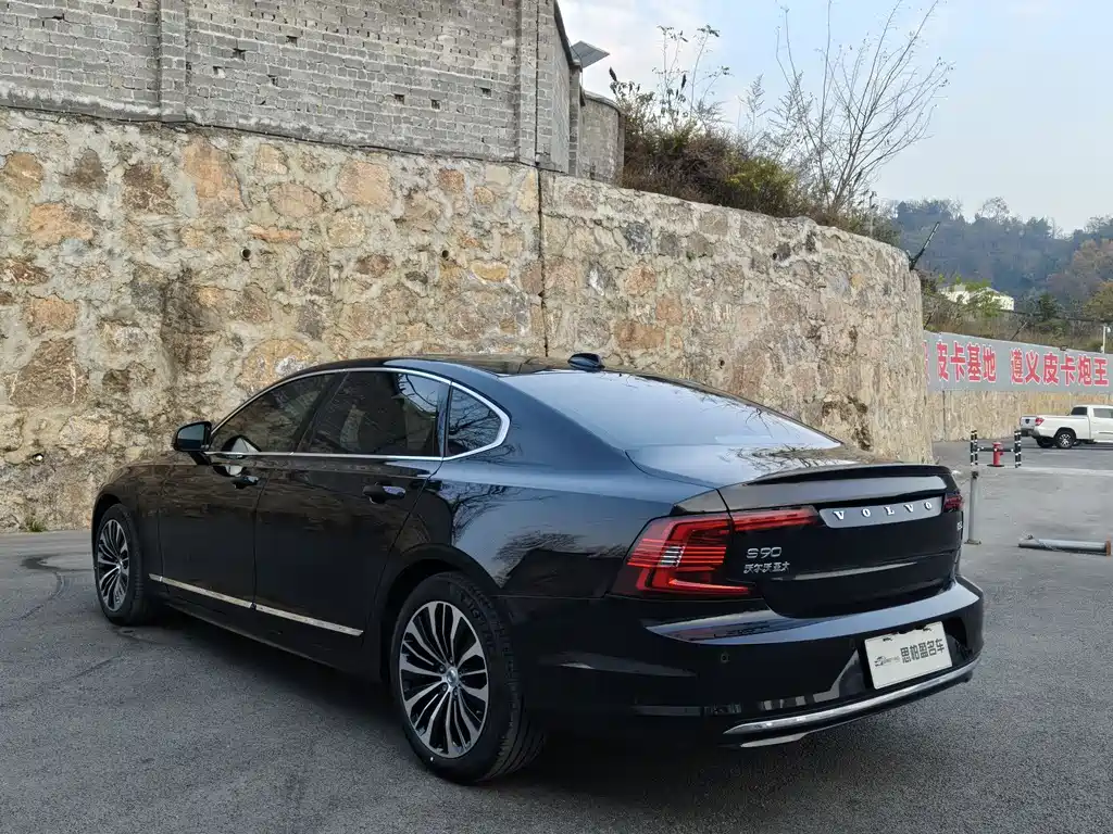 Volvo S90 2024 — фото 8