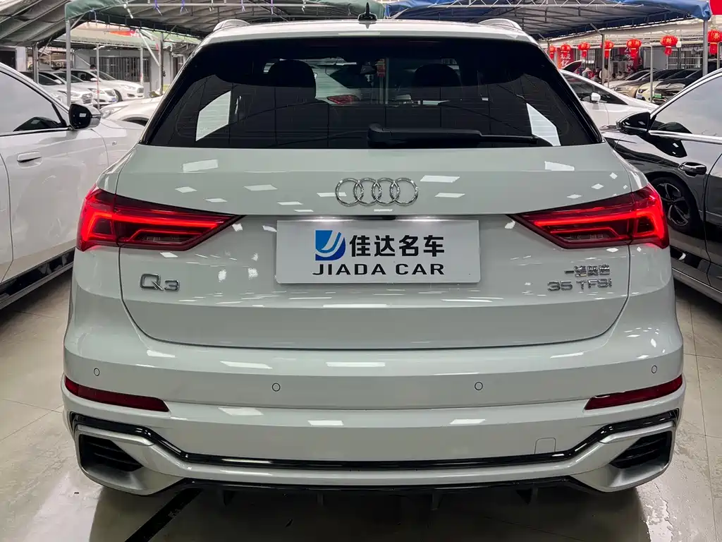 Audi Q3 2025 — фото 14