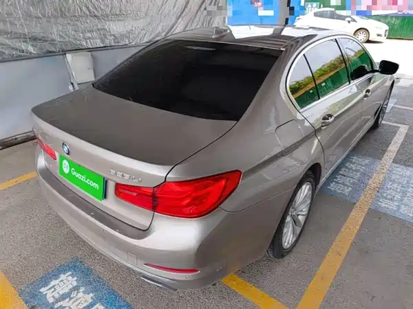 BMW 5 Series 2020