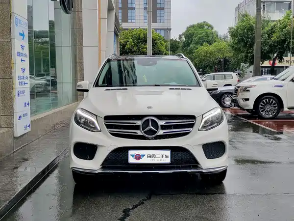Mercedes-Benz GLE 2018