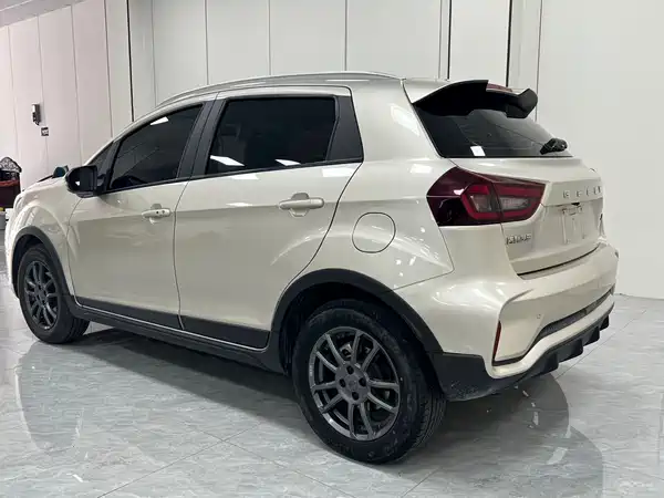 Geely Vision X3 2021