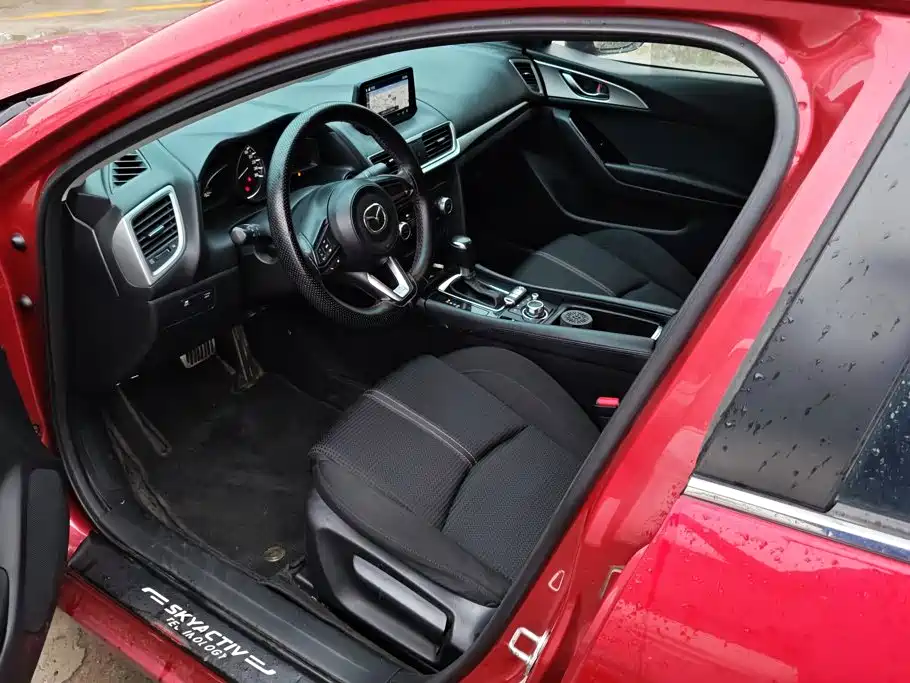 Mazda 3 Angkesela 2018 — фото 9