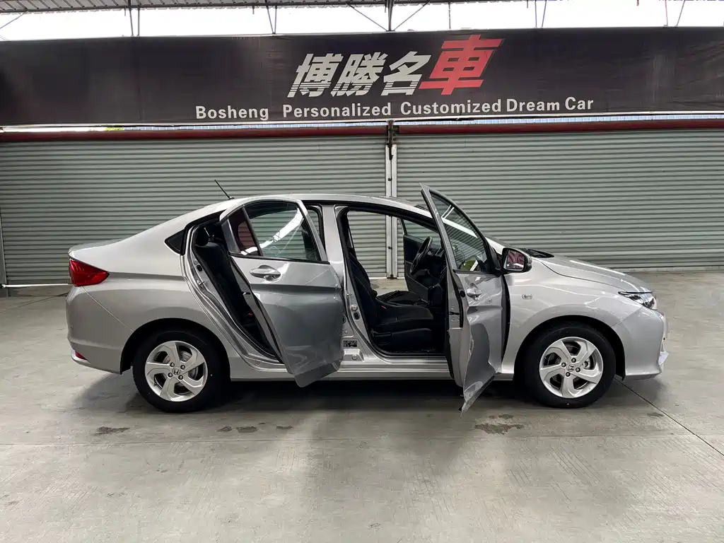 Honda City 2018 — фото 11