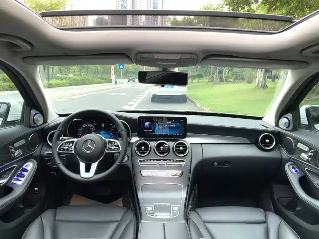 Mercedes-Benz C-Class 2019