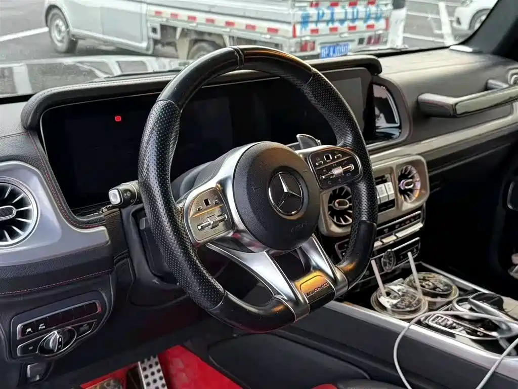 Mercedes-Benz G-Class AMG 2019 — фото 7