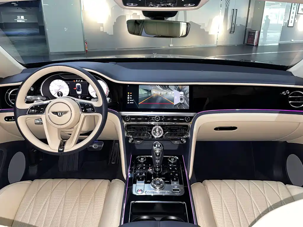 Bentley Flying Spur 2020 — фото 12