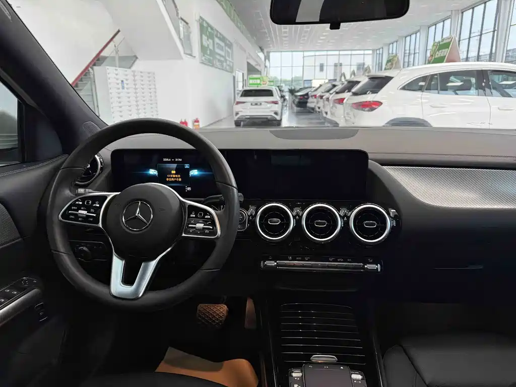 Mercedes-Benz GLA 2022 — фото 21