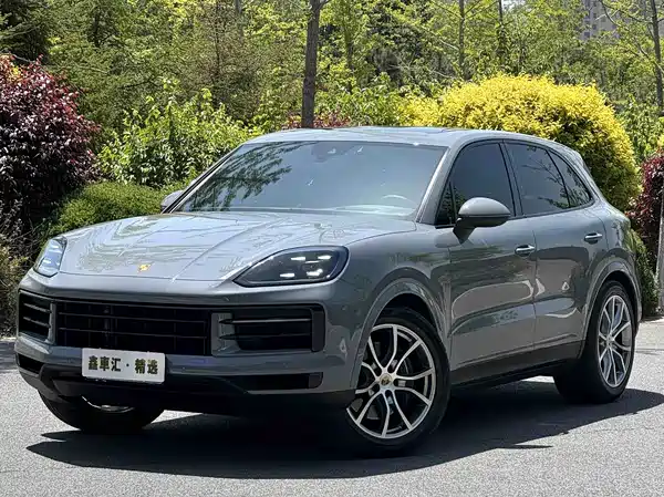 Porsche Cayenne 2024
