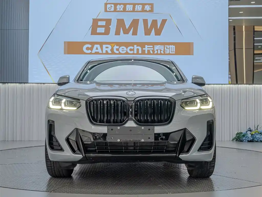 BMW X4 2022 — фото 2