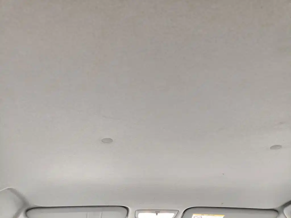 Toyota Yaris L 2021 — фото 9