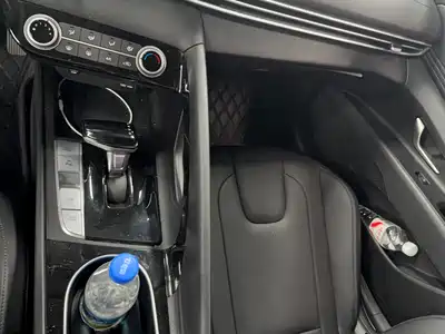 Hyundai Elantra 2022