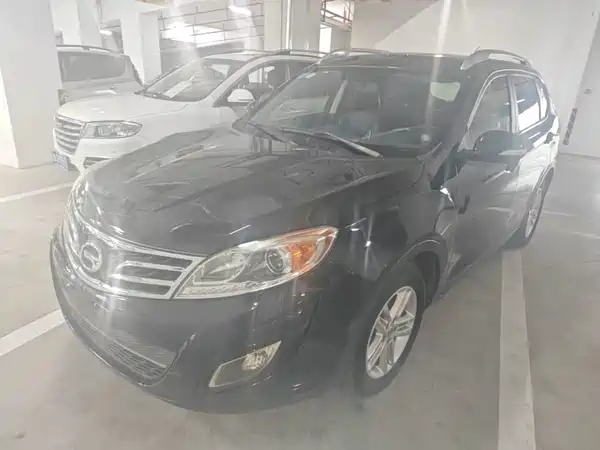 GAC Trumpchi GS5 2014