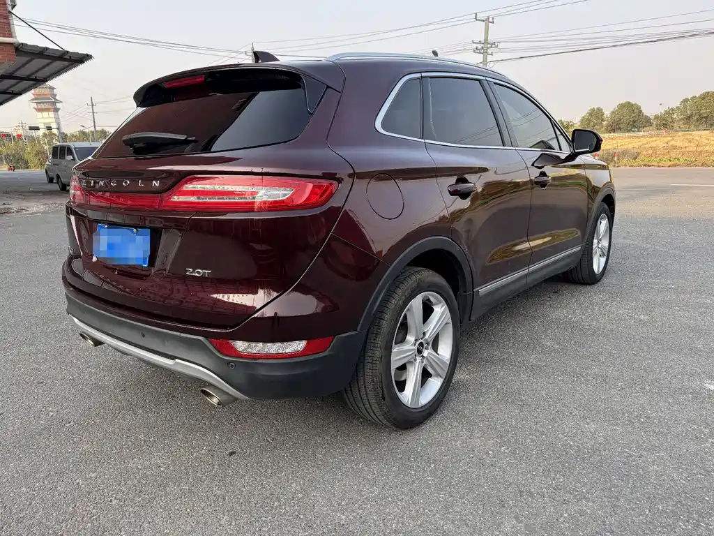 Lincoln MKC 2018 — фото 10