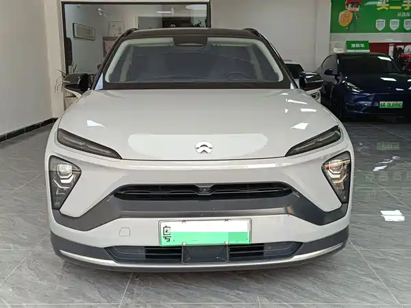 NIO ES6 2020