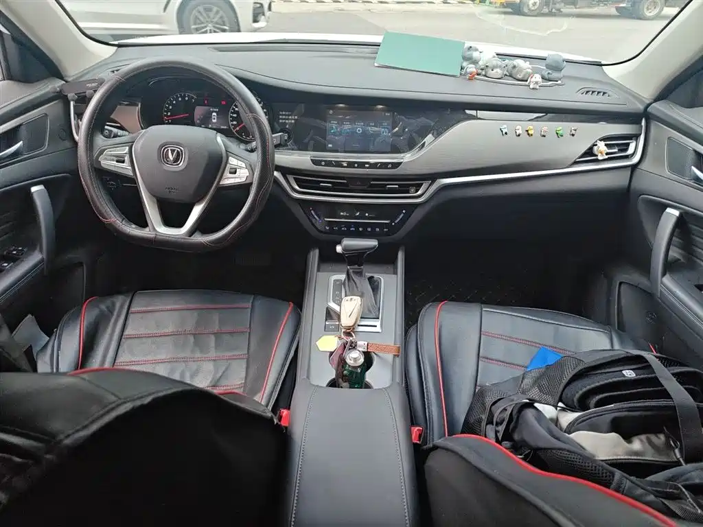 Changan CS35PLUS 2022 — фото 10